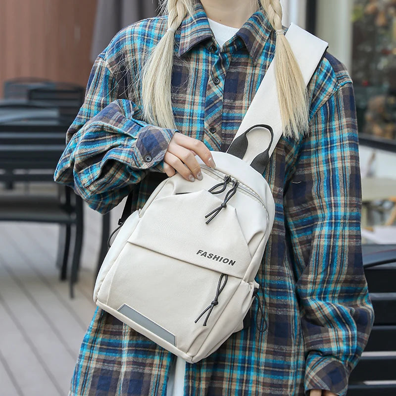 1piece fashion nylon messenger bag, Women's chest bag, adjustable shoulder strap, zipper closure, suitable for outdoor, sports, commuting