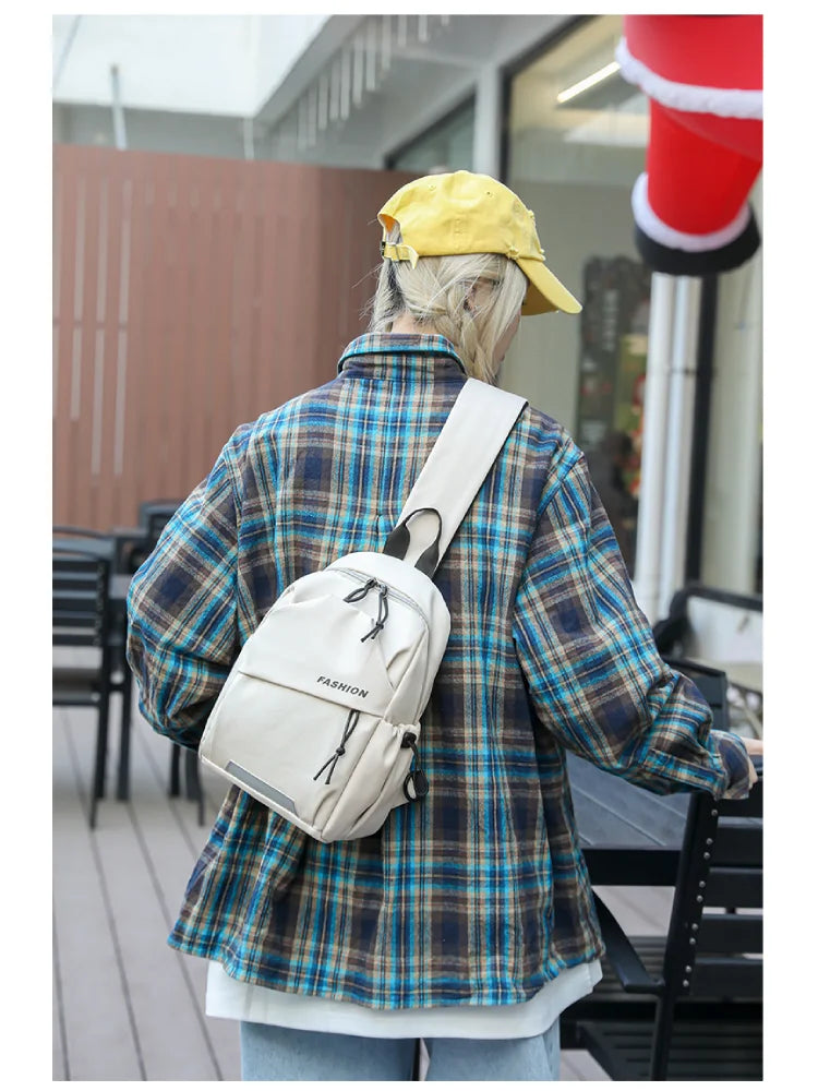 1piece fashion nylon messenger bag, Women's chest bag, adjustable shoulder strap, zipper closure, suitable for outdoor, sports, commuting