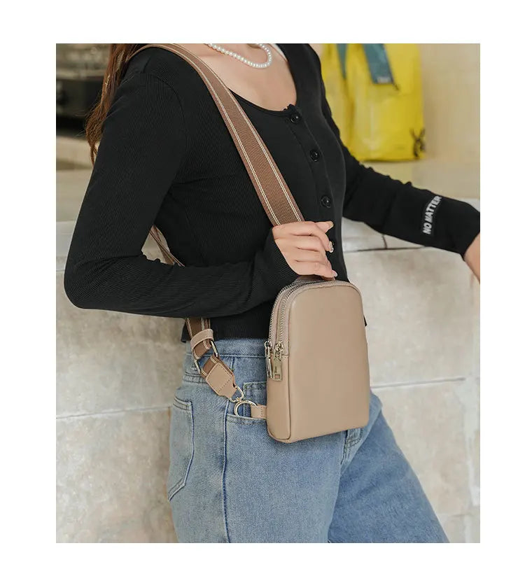 Unisex small chest bag 2024 new soft leather waist bag mobile phone bag fashionable and versatile women's one shoulder crossbody