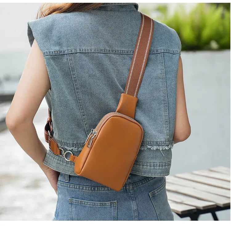 Unisex small chest bag 2024 new soft leather waist bag mobile phone bag fashionable and versatile women's one shoulder crossbody
